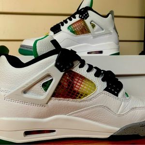 Women’s Air Jordan 4 Retro